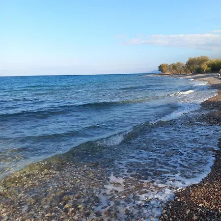 2 Floor House In Loggos - Aigio Ferienhaus Longos (Achaea)