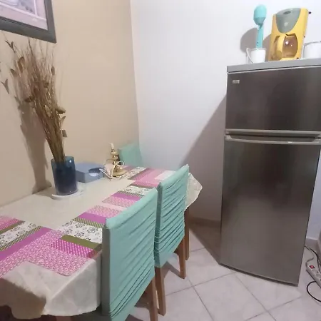 2 Floor House In Loggos - Aigio Ferienhaus Longos (Achaea)