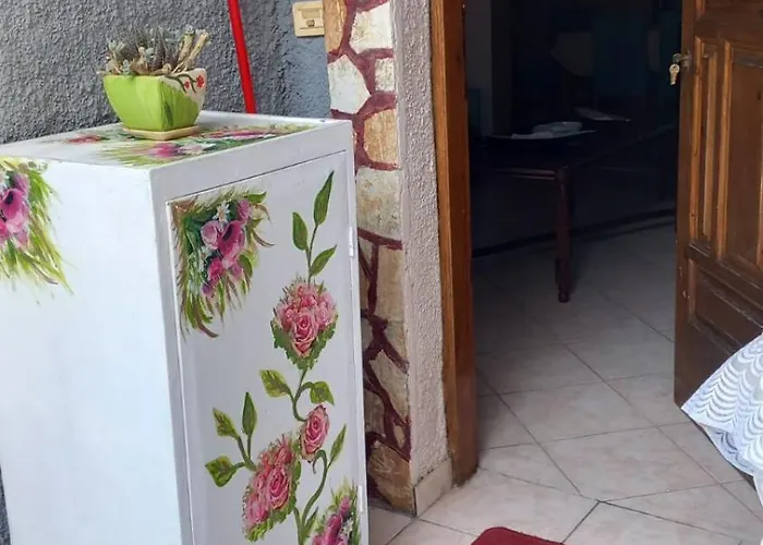 2 Floor House In Loggos - Aigio *