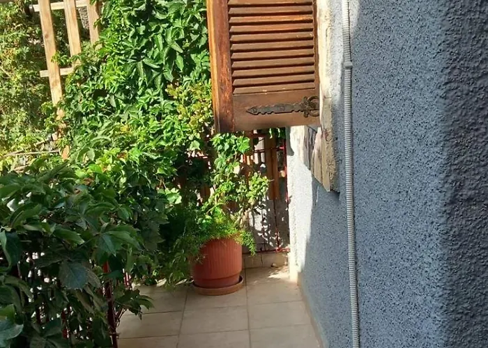 2 Floor House In Loggos - Aigio Сasa de vacaciones *